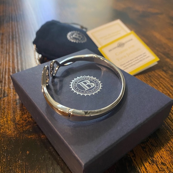 "Always My Daughter" Engraved Diamond Bracelet. - Picture 6 of 7